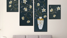 Gia Sự Bách Hợp